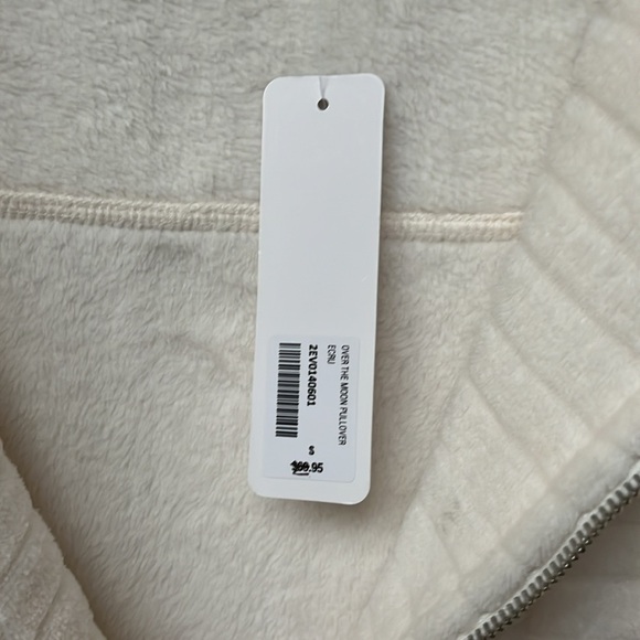 NWT Soft Surroundings Cream 1/2 Zip Pullover Sweatshirt. SzSM - Picture 10 of 11